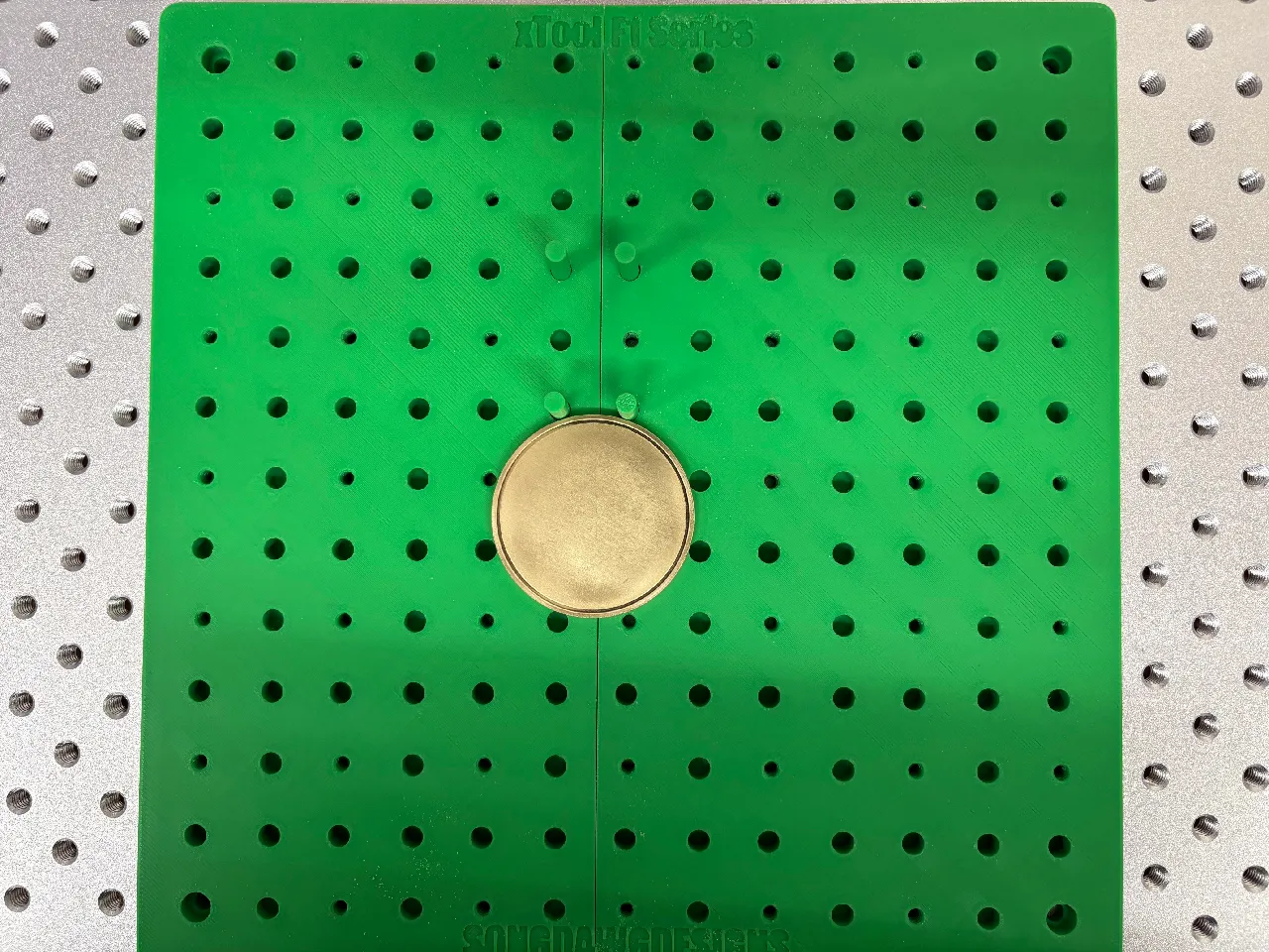 xTool F1 Ultra / F2 Ultra / F2 Ultra UV Extended High-Density Fixture Plate STL photo 7